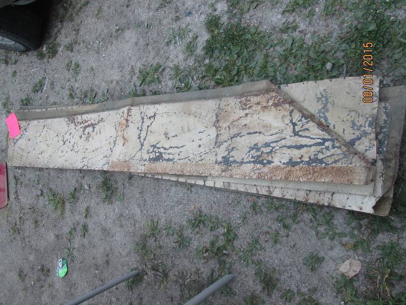 lot 41 image: Strips of antique ceiling tin, all ...