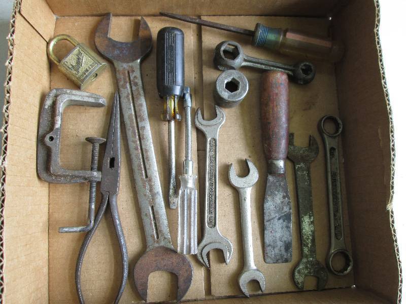 Wrenches, 1116 x 58  58 x 193...