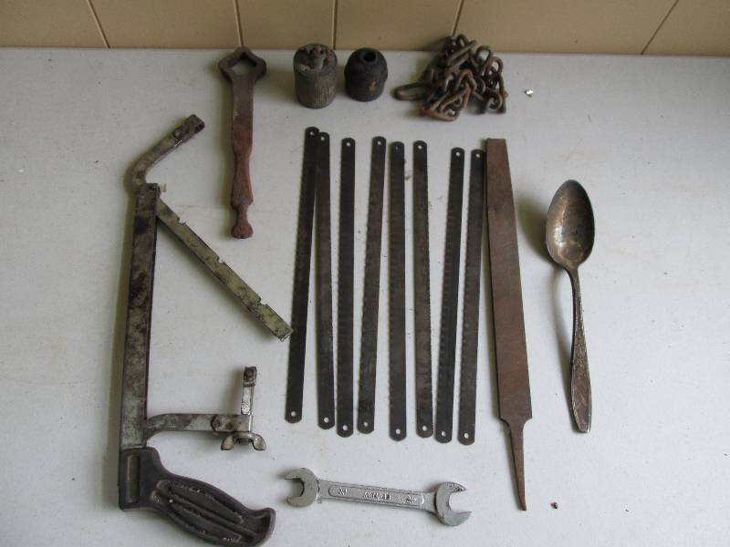 Hack saw with several blades, vinta...