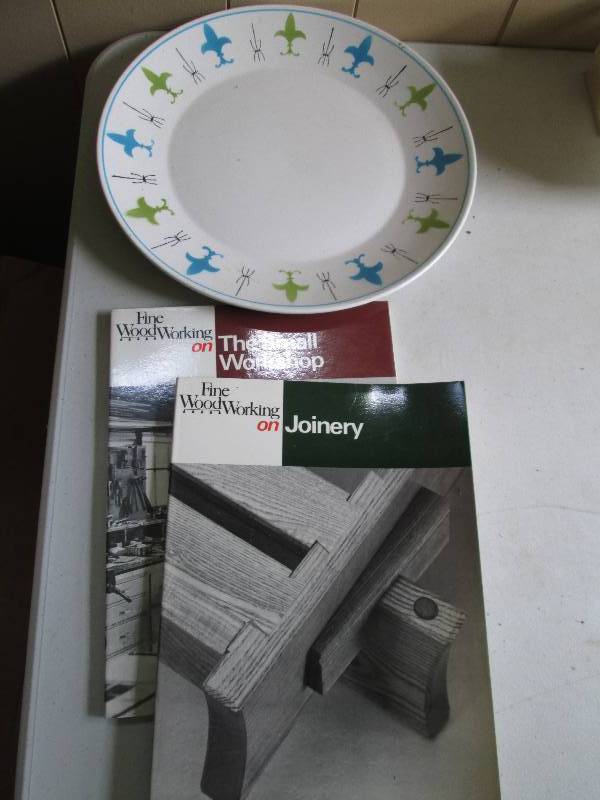 Fine woodworking literature...