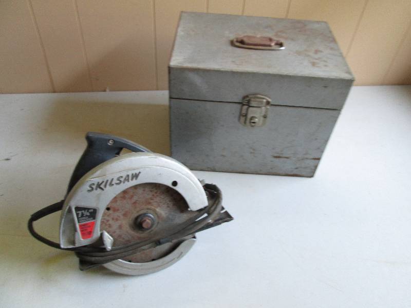 7 14 Skill Saw 120V 10 amp, type ...