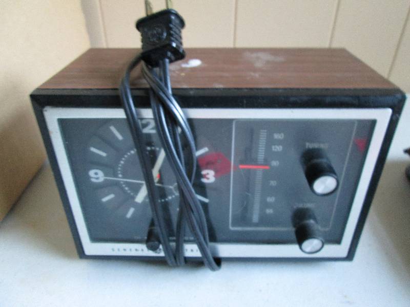 General Electrictic radio works fin...