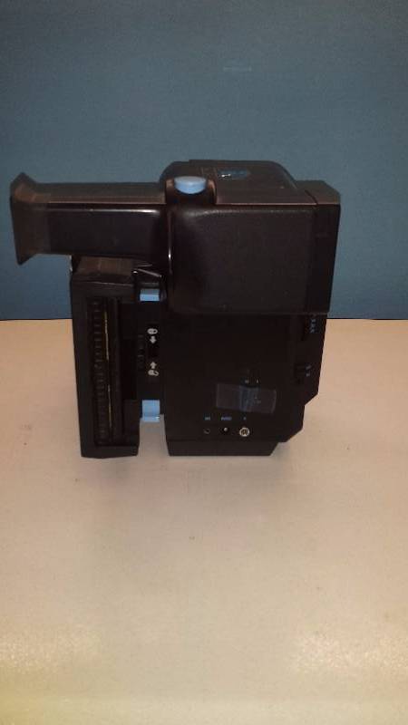 Polaroid Miniportrait Model 203 Passport Camera TWO PHOTOS AT ONCE With Film