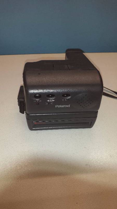 POLAROID ONE-STEP TALKING CAMERA 600 INSTANT FILM LAND CAMERA wFLASH