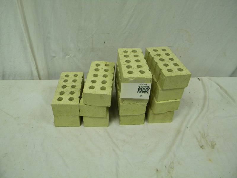 lot 69 image: Bricks