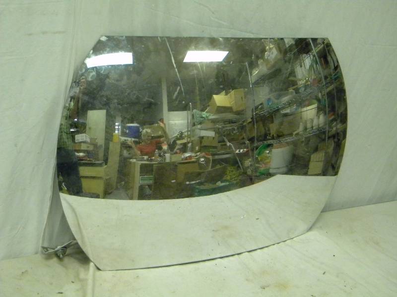 lot 97 image: Security Mirror