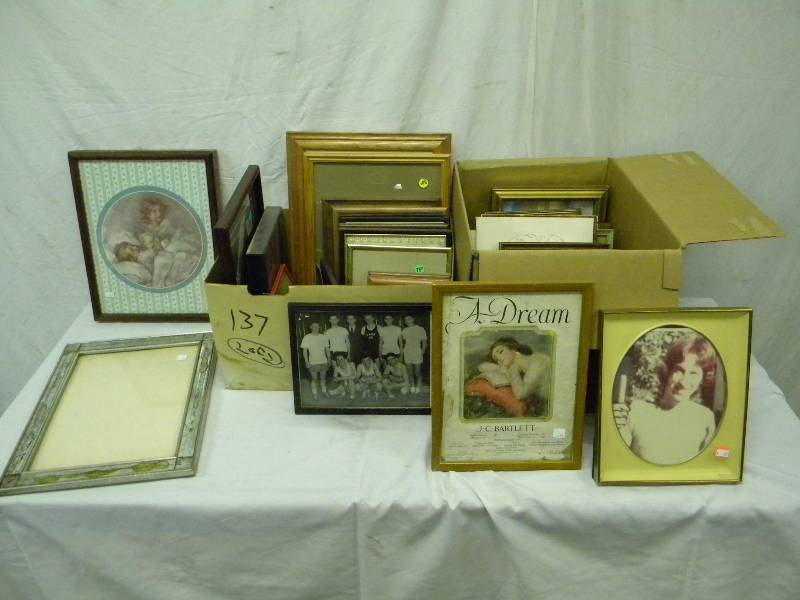 lot 137 image: Picture Frame Lot