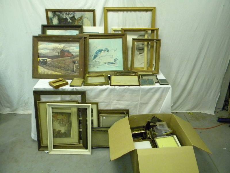 lot 149 image: Picture Frame Lot
