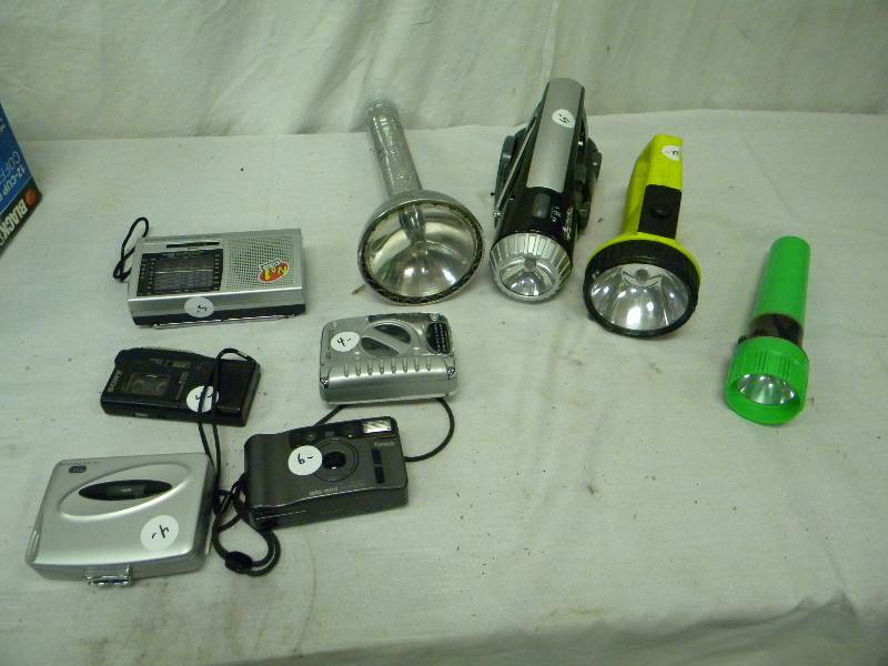 lot 152 image: Vintage Lot