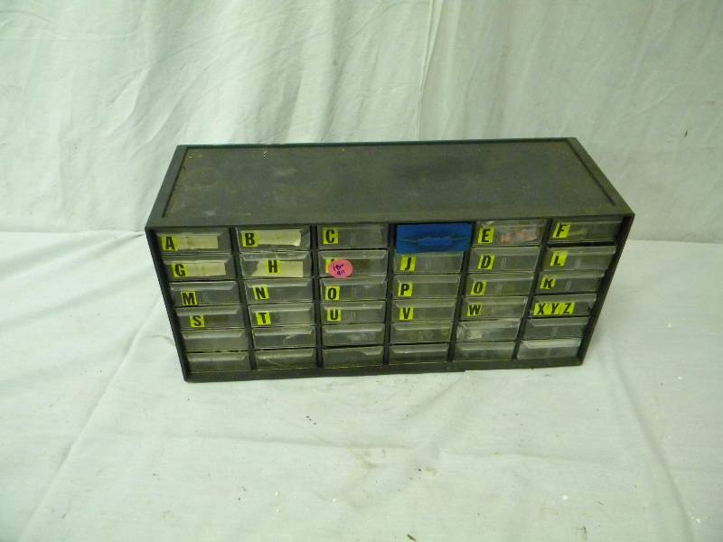 lot 156 image: Hardware and Storage Lot