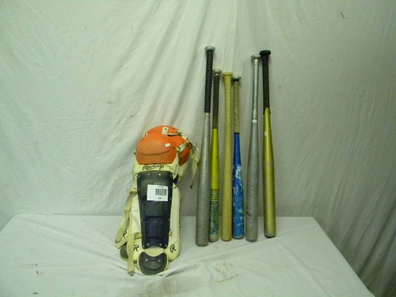 lot 164 image: Vintage Sporting Goods Lot