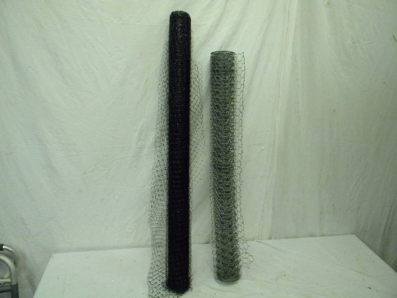 lot 176 image: Garden fencing