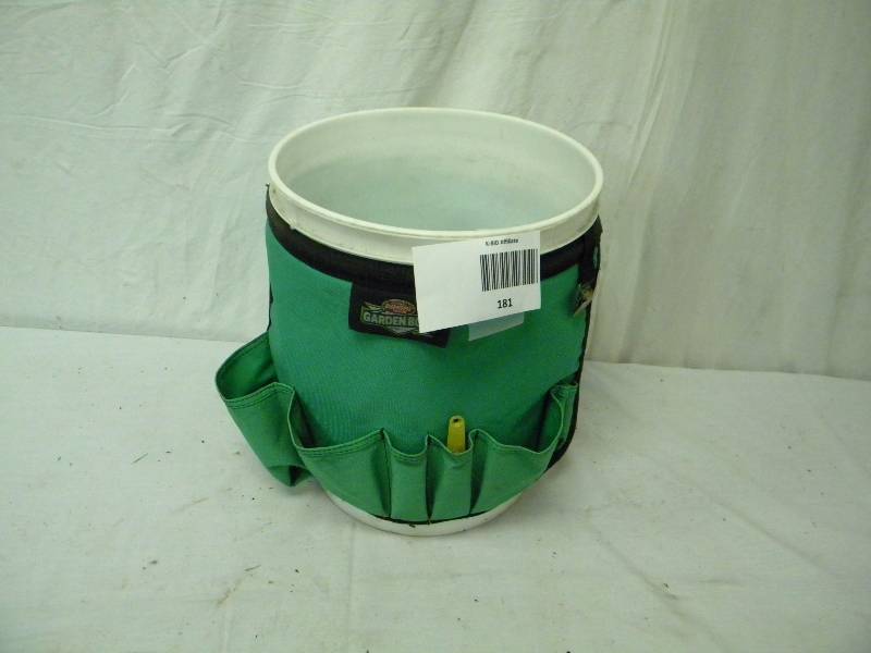 lot 181 image: Garden Boss