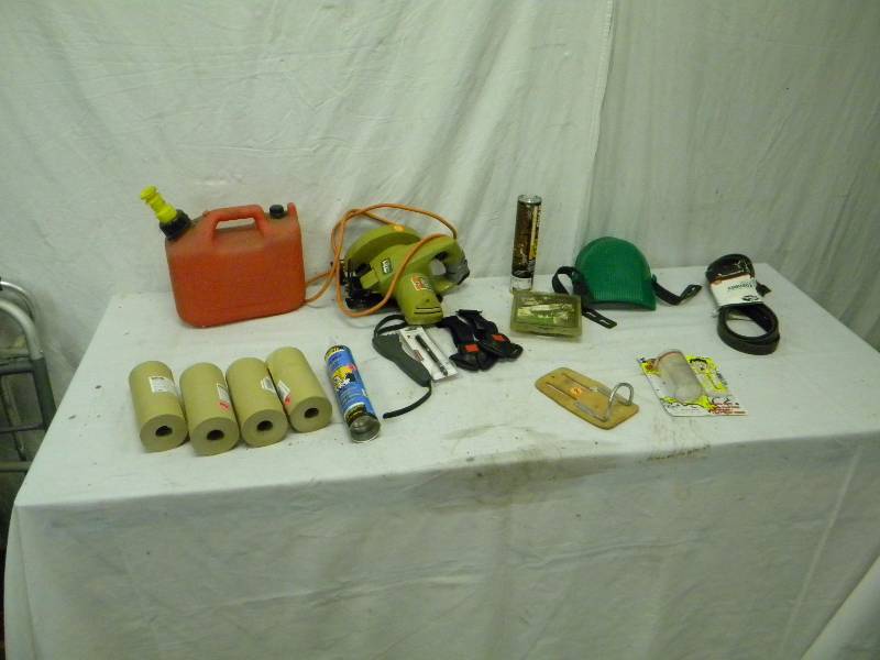 lot 190 image: Garage Misc Lot