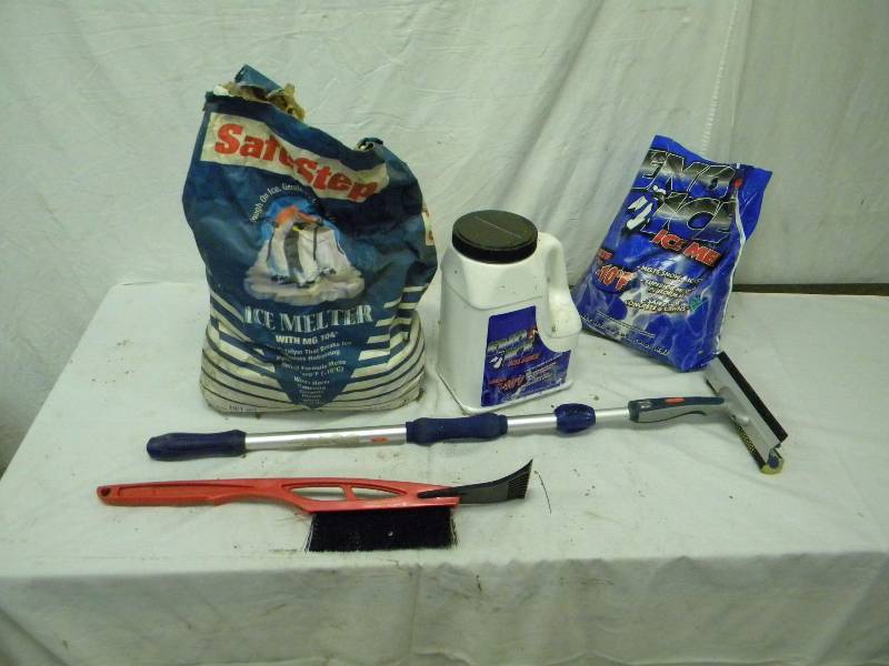 lot 201 image: Ice Melt Lot
