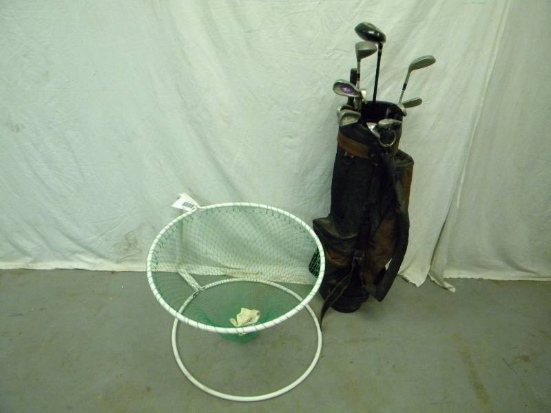 lot 214 image: Golf Lot