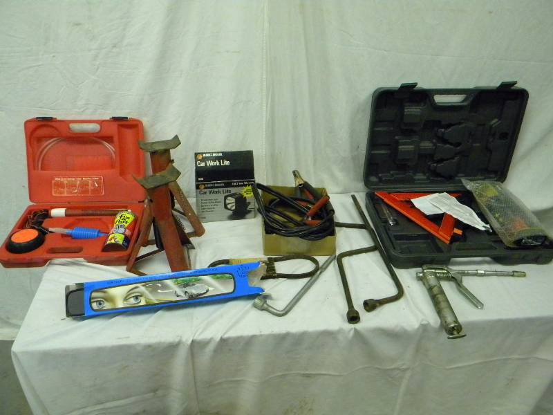 lot 239 image: Automotive Lot