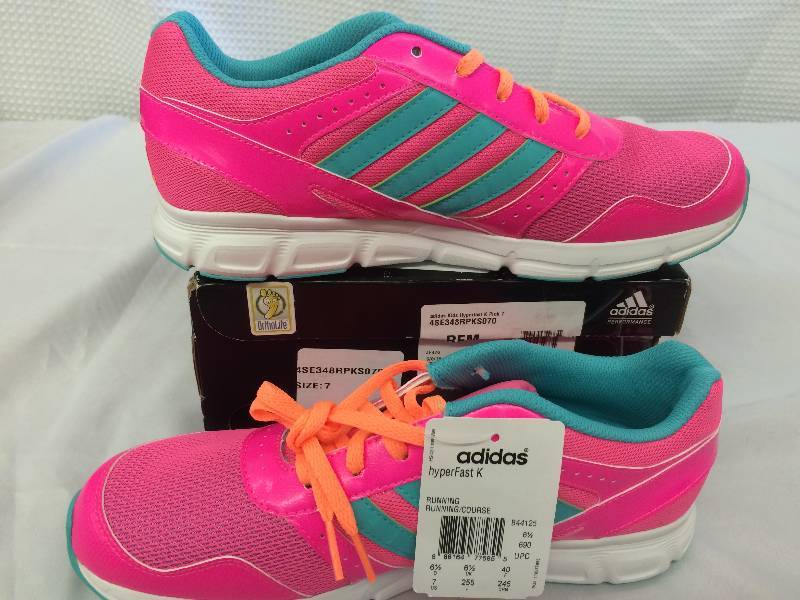 womens adidas shoes size 7