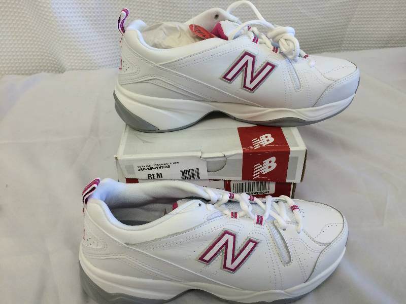 womens new balance shoes size 8.5