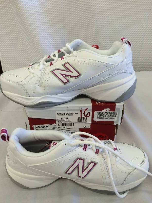 womens new balance shoes size 9