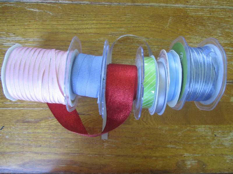lot of 7 ribbon spools ...