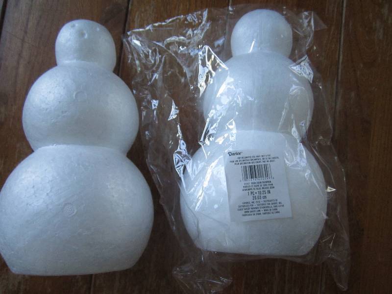 lot of 2 Darice styrofoam snowman ...