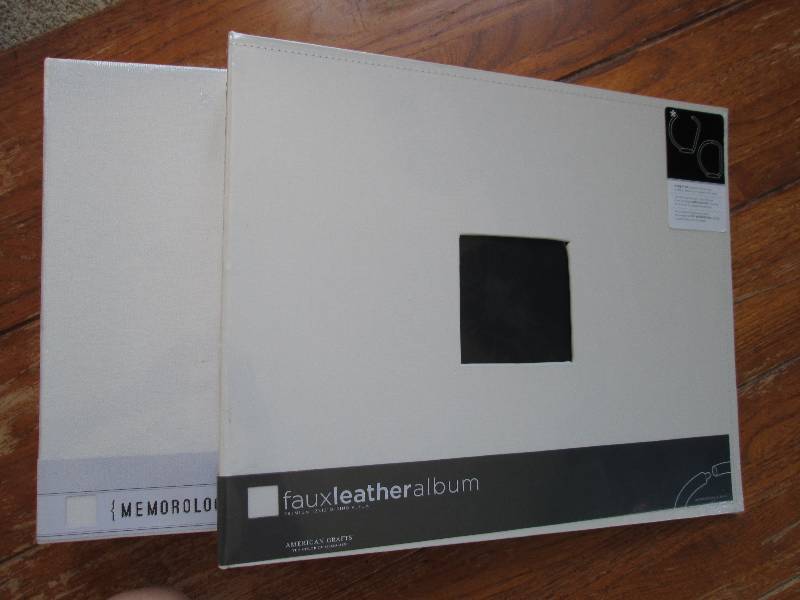lot of 2 memorology and fauxleather...