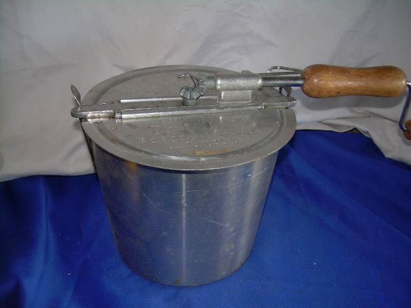 vintage theator popcorn maker