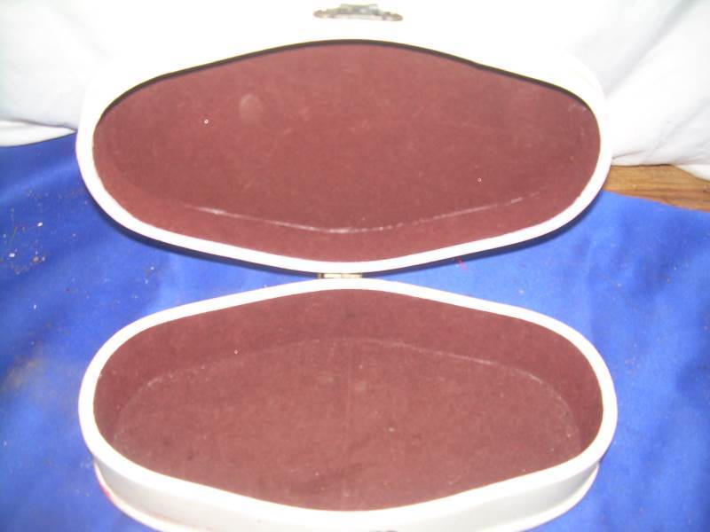 vintage wooden trinket box
