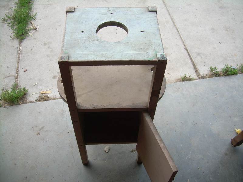 vintage wooden pipe stand