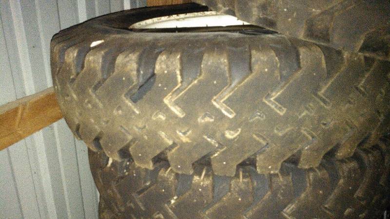 Skid loader snow tires