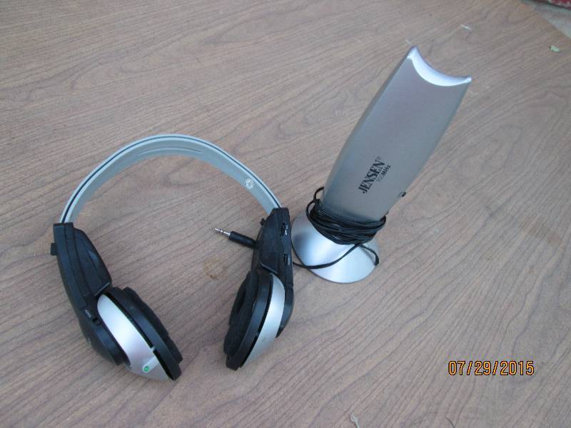 Wireless headphones...