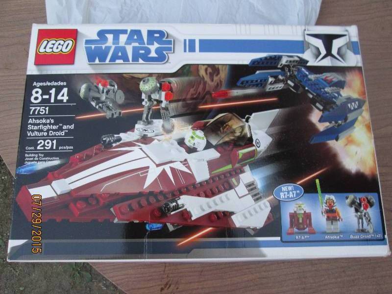 Lego Star Wars ship 7751...