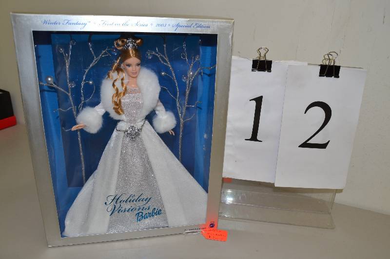 lot 12 image: Winter Fantasy
