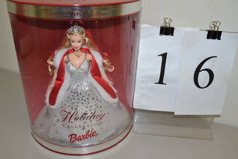 lot 16 image: 2001 Holiday Special Edition