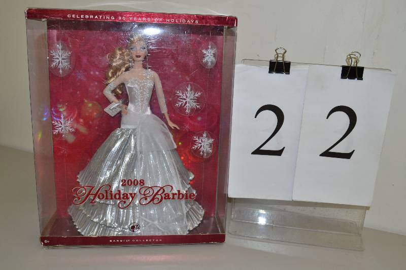 lot 22 image: 2008 Holiday Barbie