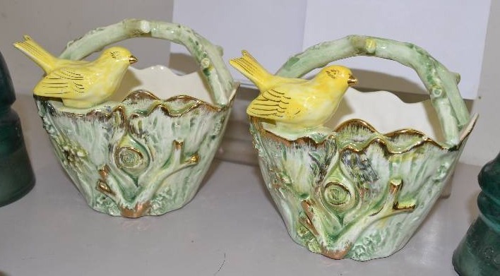 lot 59 image: Vintage Misc. KitchenHousehold items