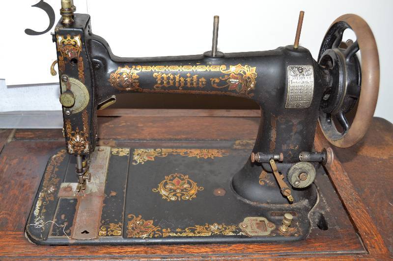 White treadle sewing machine | August #1 Misc Auction | K-BID