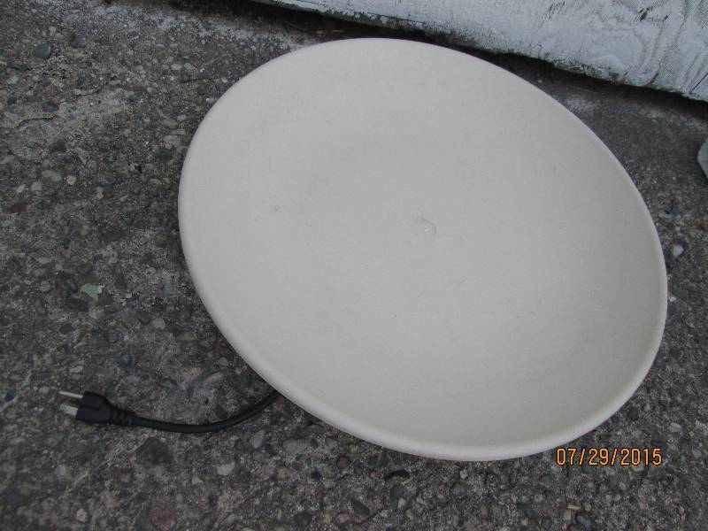 Heated bird bath bowl with mounting...