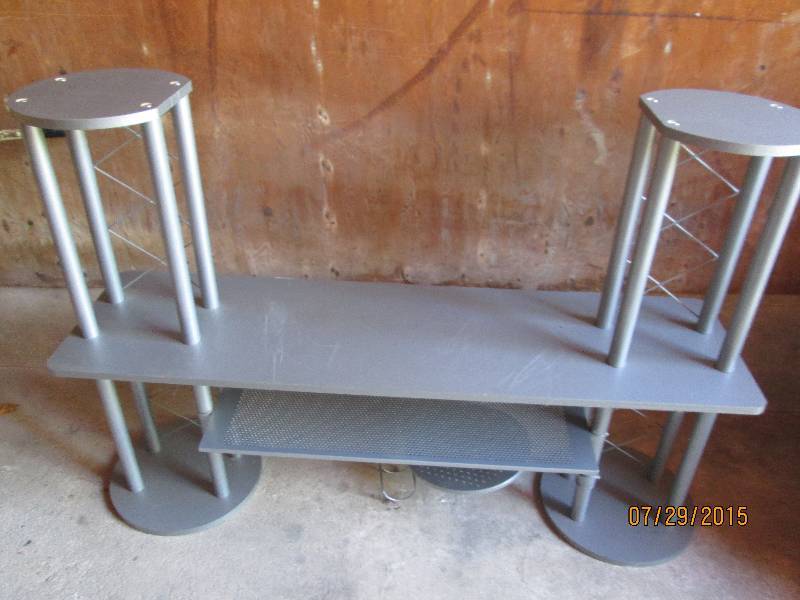 Entertainment center stand, 5 feet ...
