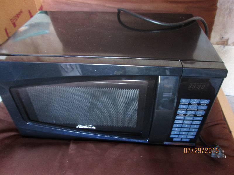 Sunbeam microwave oven...