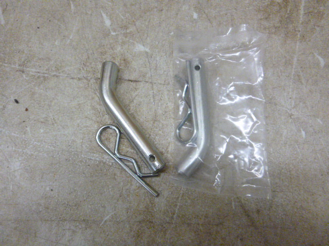 2 Valley Hitch Pins