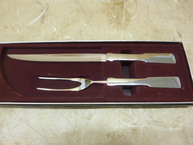 Carvel Hall Carving Knife and Fork Set
