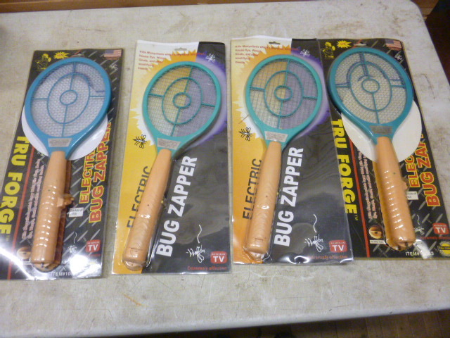 4 Electric Bug Zappers
