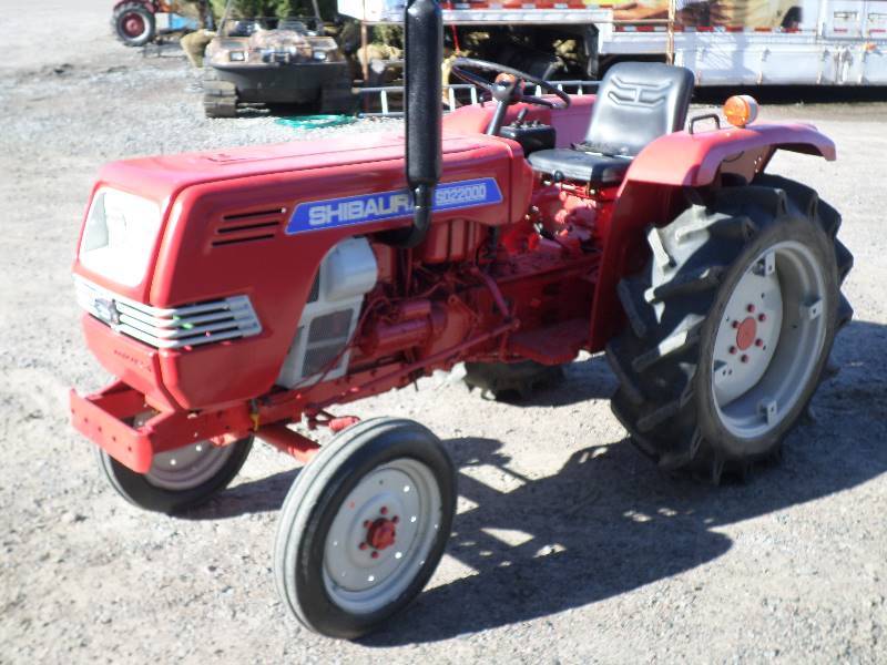 Shibaura Deluxe SD2200D Tractor, 2-... | LE Tractors #4 | K-BID