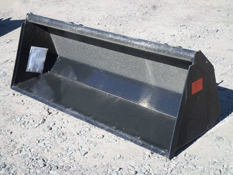 lot 8 image: 68 Tractor Loader Bucket, 4-Pin Mo...