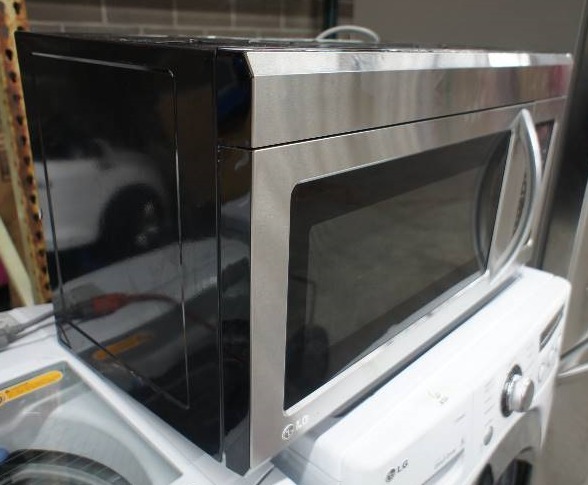 LG Microwave - Model # (LMHM2017ST)