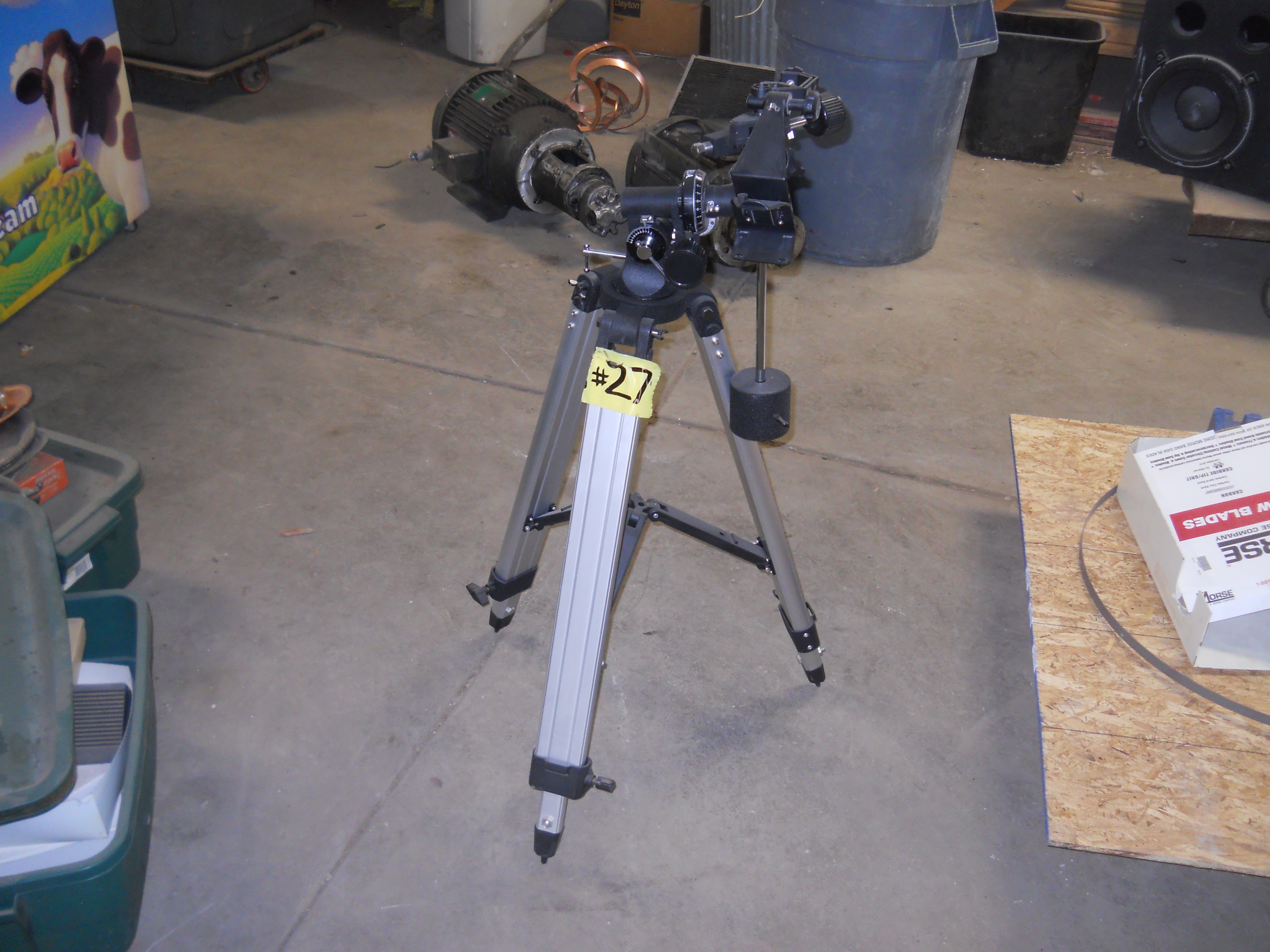 Adjustable Tri-Pod