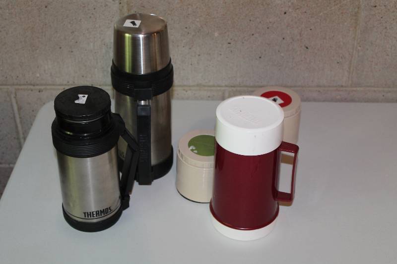 lot 89 image: Lot of (5) Thermos wLids.