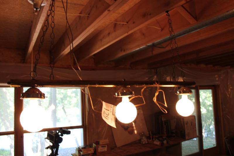 lot 129 image: Rail Lighting Fixture w3 Fixtures & Connecting Bar Lot Only Includes Light Fixture May Require Tools For Removal Glass & Metal 48 Width.
